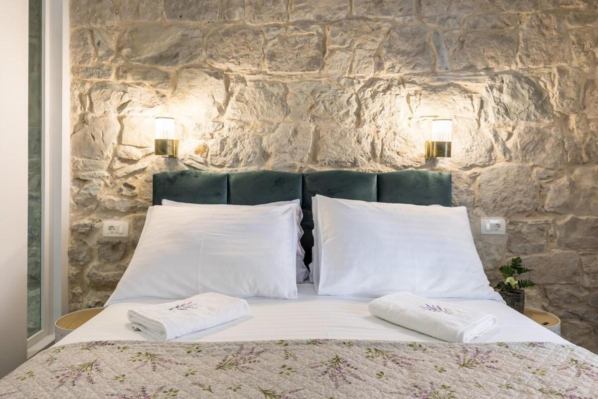 Bonbon Old Town Private En-Suite Room Split Ngoại thất bức ảnh
